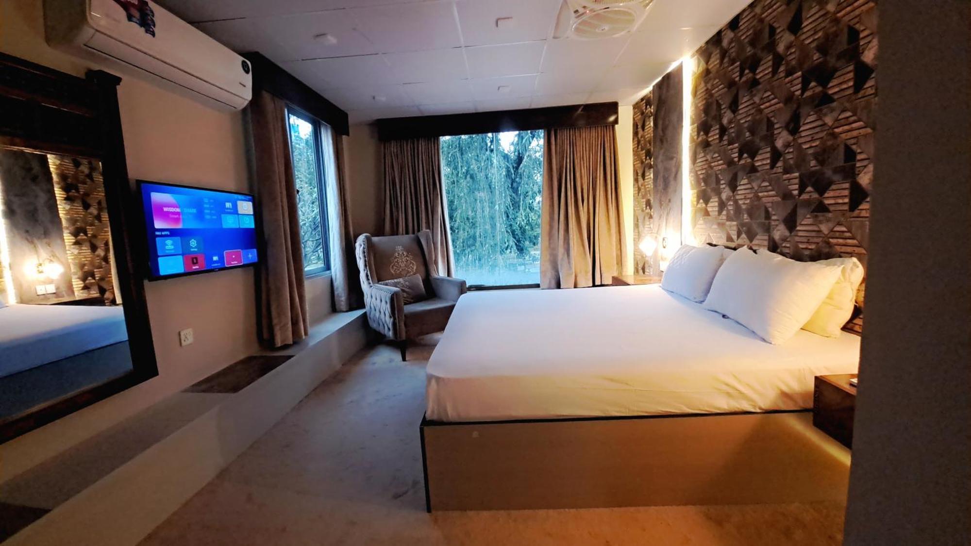 The Life Style Lodges Opp Centaurus Mall Islamabad Exterior foto